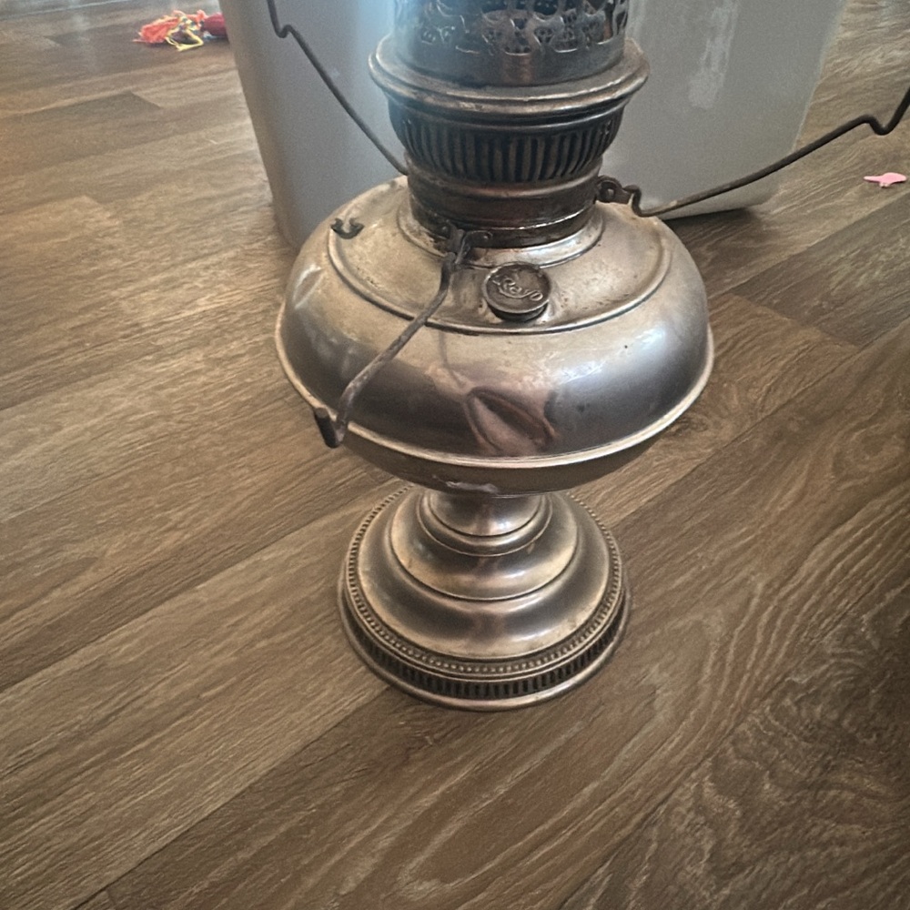 RAYO Vintage Metal Oil Lamp - Silver Finish. NO GLOBE.